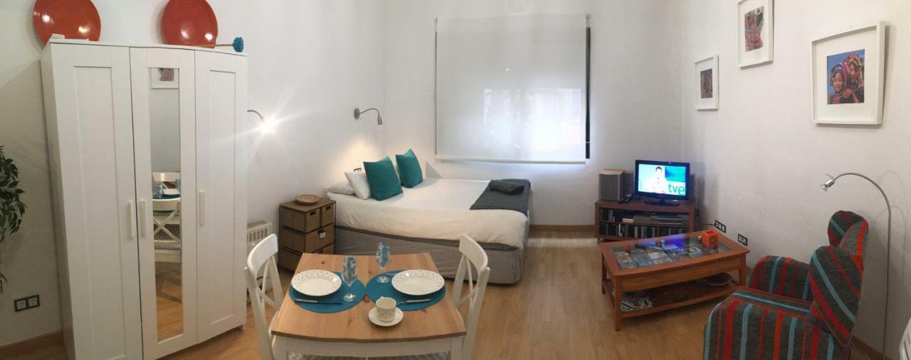 Pool And Garage Old Town Apartman Málaga Kültér fotó
